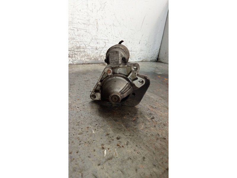 Recambio de motor arranque para dacia dokker ambiance referencia OEM IAM 233003329R TS12E9 