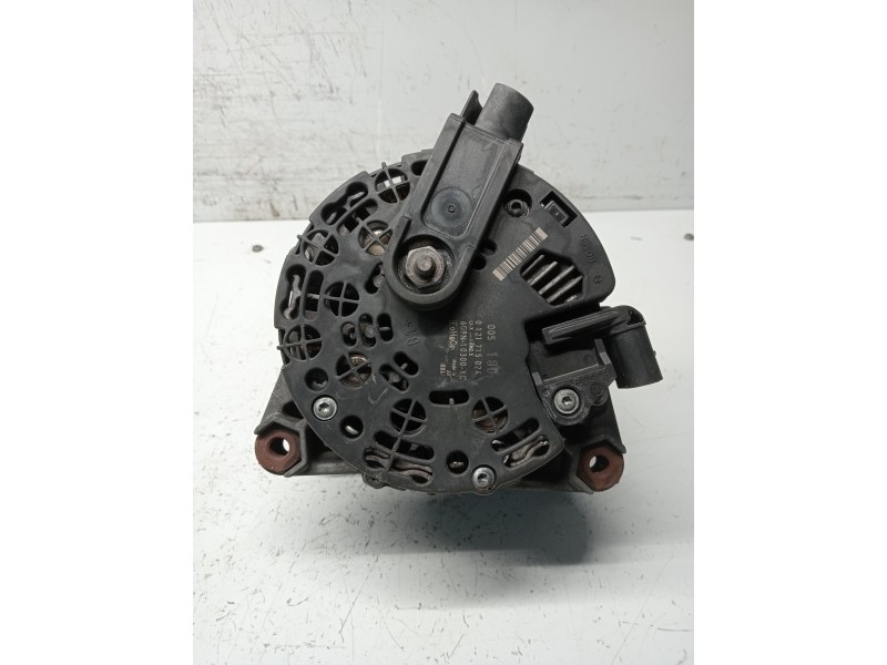 Recambio de alternador para land rover freelander (lr2) 2.2 td4 referencia OEM IAM 0121715024 6G9N10300YC 