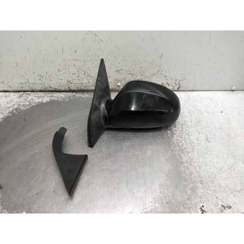 Recambio de retrovisor izquierdo para kia cerato 1.6 crdi referencia OEM IAM ELÉCTRICO 1 ENCHUFE 5 PINES