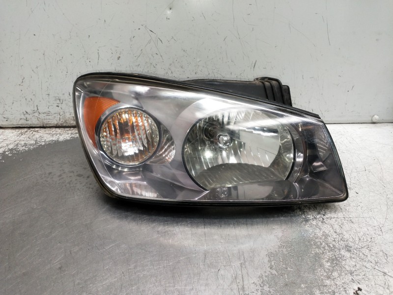 Recambio de faro izquierdo para kia cerato 1.6 crdi referencia OEM IAM   