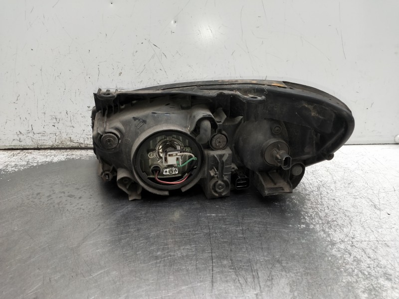 Recambio de faro izquierdo para kia cerato 1.6 crdi referencia OEM IAM   
