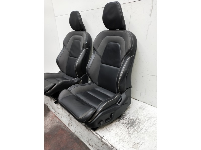 Recambio de juego asientos completo para volvo v60 familiar referencia OEM IAM   5P
