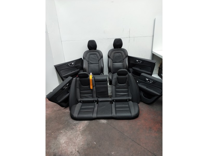Recambio de juego asientos completo para volvo v60 familiar referencia OEM IAM   5P