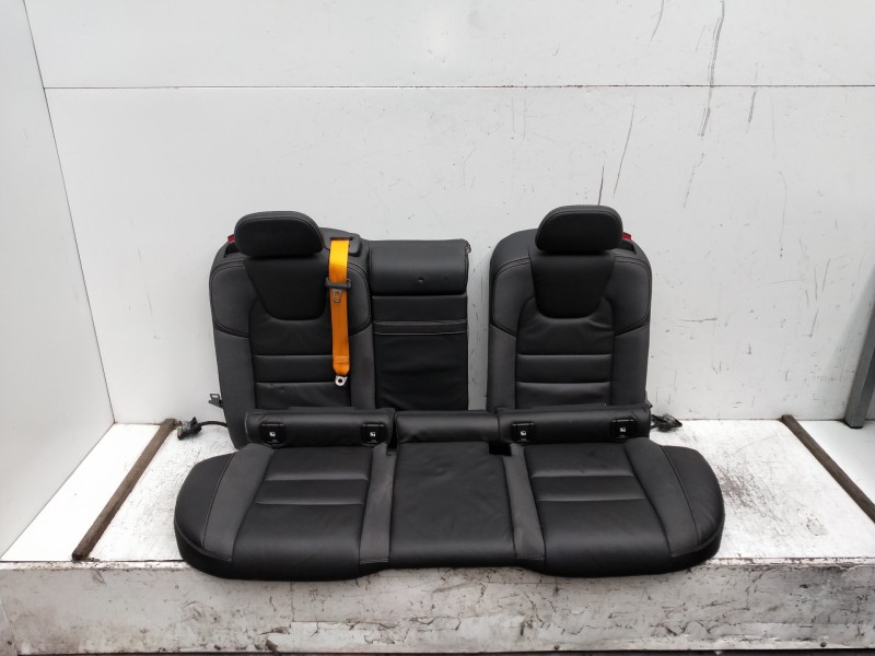 Recambio de juego asientos completo para volvo v60 familiar referencia OEM IAM   5P