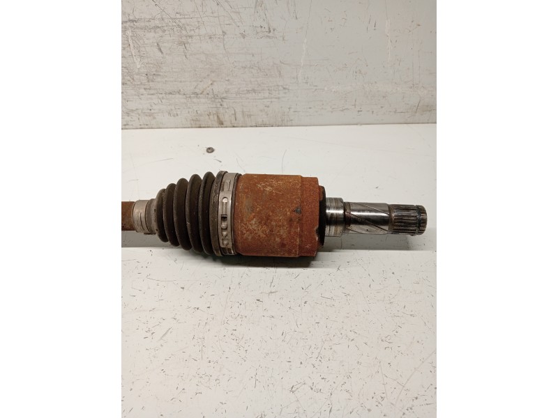 Recambio de transmision trasera derecha para land rover freelander (lr2) 2.2 td4 referencia OEM IAM AG9N4B402BA EBJ82MBE155 