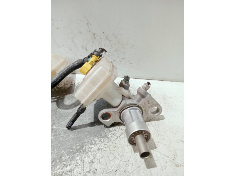 Recambio de bomba freno para opel zafira tourer referencia OEM IAM 13308775 03350890761 