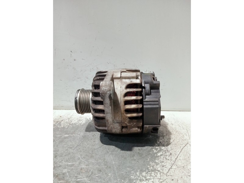 Recambio de alternador para opel zafira tourer referencia OEM IAM 13502581 2650799A TG12C052