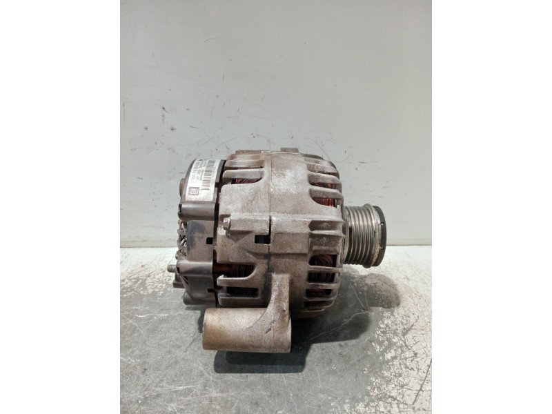 Recambio de alternador para opel zafira tourer referencia OEM IAM 13502581 2650799A TG12C052
