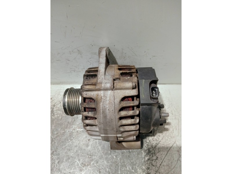 Recambio de alternador para opel zafira tourer referencia OEM IAM 13502581 2650799A TG12C052