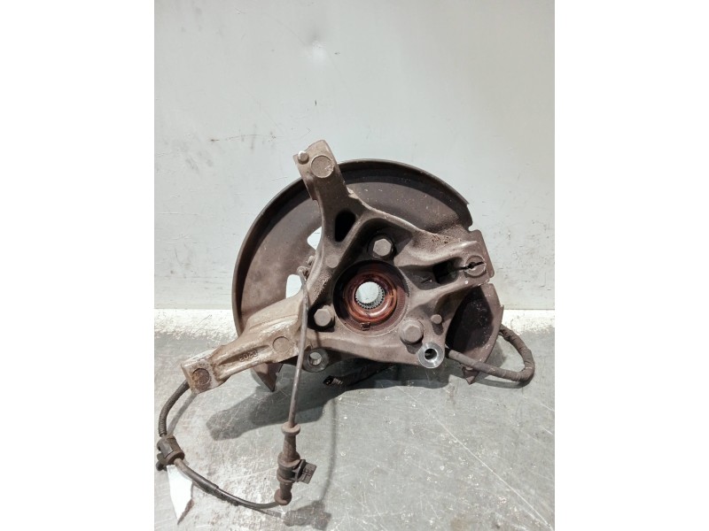 Recambio de mangueta delantera derecha para opel zafira tourer referencia OEM IAM 13248527  