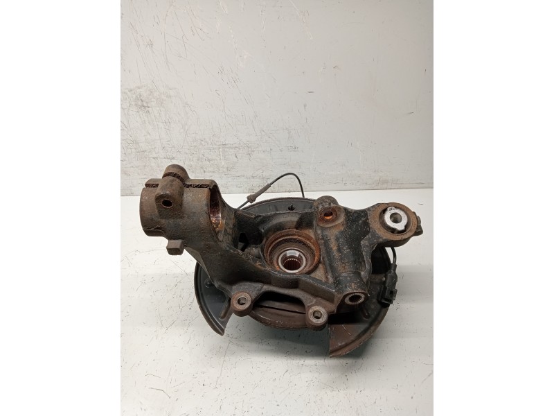 Recambio de mangueta trasera izquierda para land rover freelander (lr2) 2.2 td4 referencia OEM IAM   