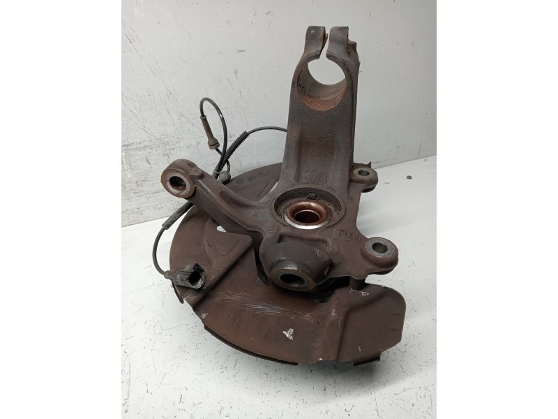 Recambio de mangueta delantera izquierda para land rover freelander (lr2) 2.2 td4 referencia OEM IAM   