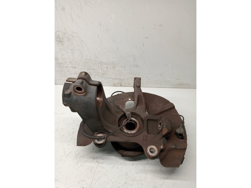 Recambio de mangueta delantera derecha para land rover freelander (lr2) 2.2 td4 referencia OEM IAM   