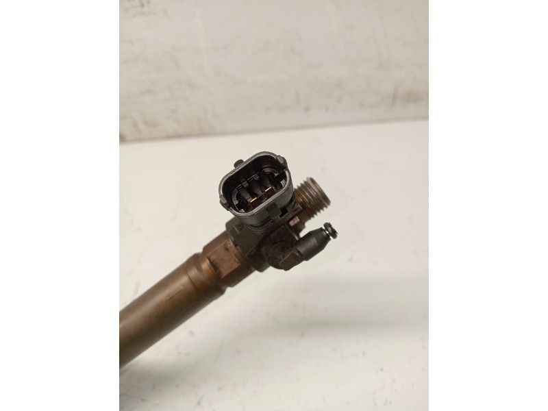 Recambio de inyector para land rover freelander (lr2) 2.2 td4 referencia OEM IAM 0445115042 9659229180 