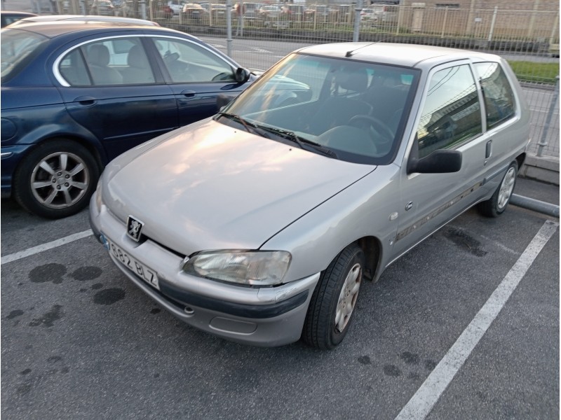 peugeot 106 (s2) del año 2001
