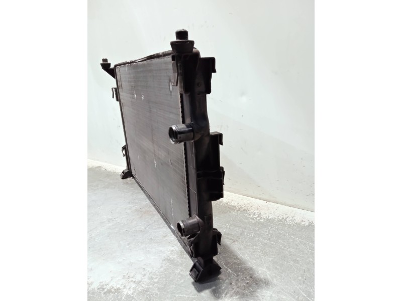 Recambio de radiador agua para renault megane ii berlina 5p referencia OEM IAM 8200115542 872199F RM1262