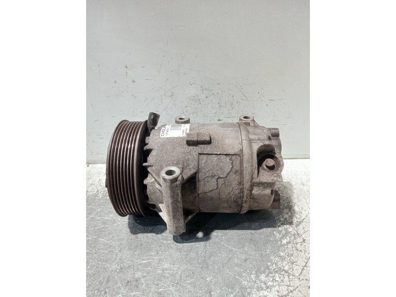 Recambio de compresor aire acondicionado para renault megane ii berlina 5p referencia OEM IAM 8200678499 01140554 
