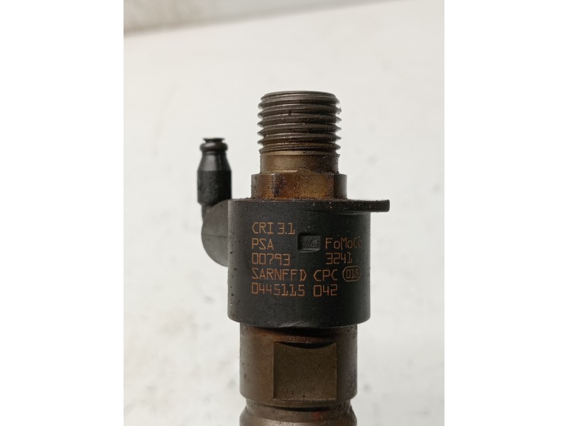 Recambio de inyector para land rover freelander (lr2) 2.2 td4 referencia OEM IAM 0445115042 9659229180 