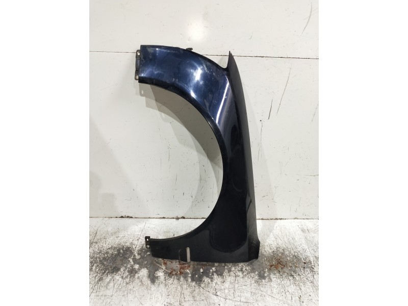 Recambio de aleta delantera izquierda para audi a8 (4e2) referencia OEM IAM   