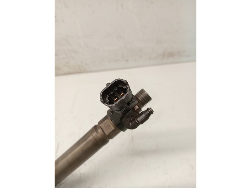 Recambio de inyector para land rover freelander (lr2) 2.2 td4 referencia OEM IAM 0445115042 9659229180 