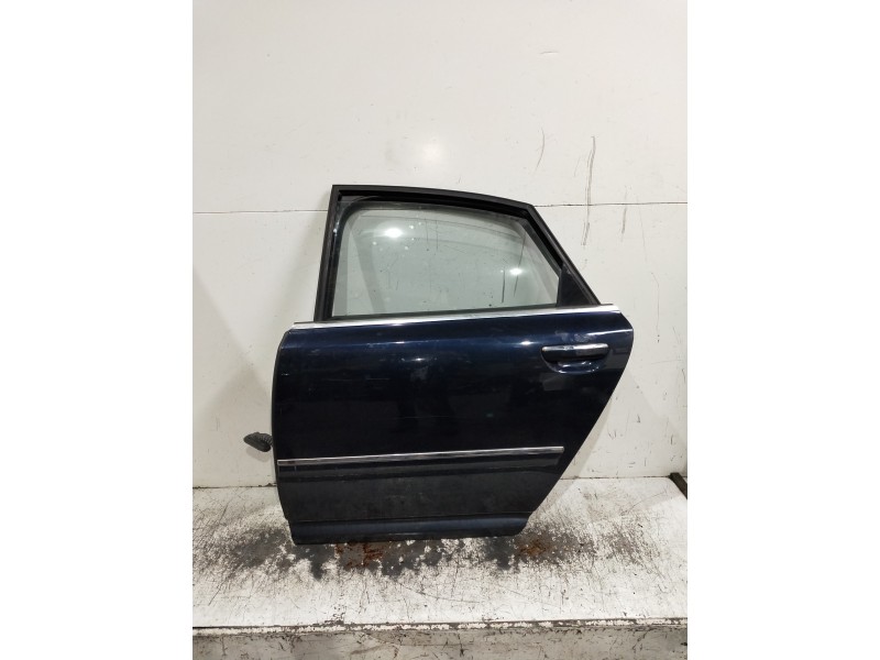 Recambio de puerta trasera izquierda para audi a8 (4e2) referencia OEM IAM   