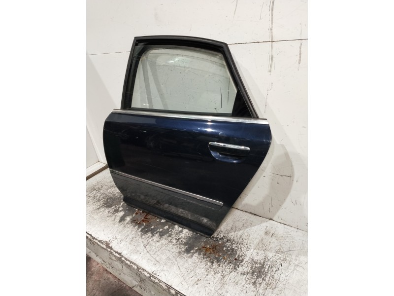 Recambio de puerta trasera izquierda para audi a8 (4e2) referencia OEM IAM   