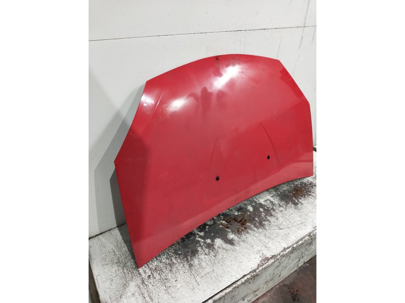 Recambio de capot para dacia sandero referencia OEM IAM   