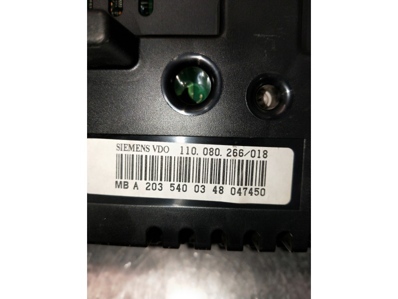 Recambio de cuadro instrumentos para mercedes clase c (w203) berlina referencia OEM IAM 110080266 A2035400348 