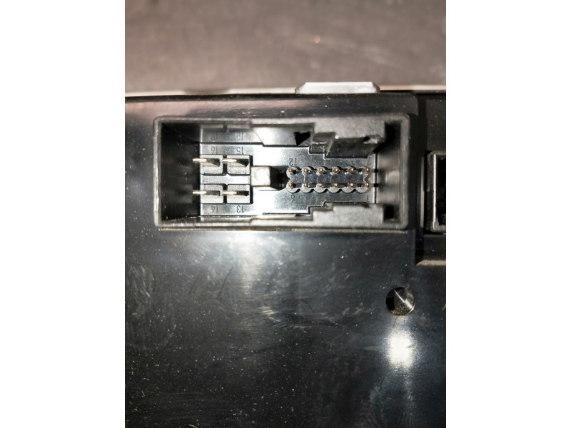 Recambio de mando calefaccion / aire acondicionado para mercedes clase c (w203) berlina referencia OEM IAM A2038303085 914001052