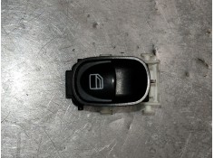 Recambio de mando elevalunas delantero derecho para mercedes clase c (w203) berlina referencia OEM IAM A2038200210  4P