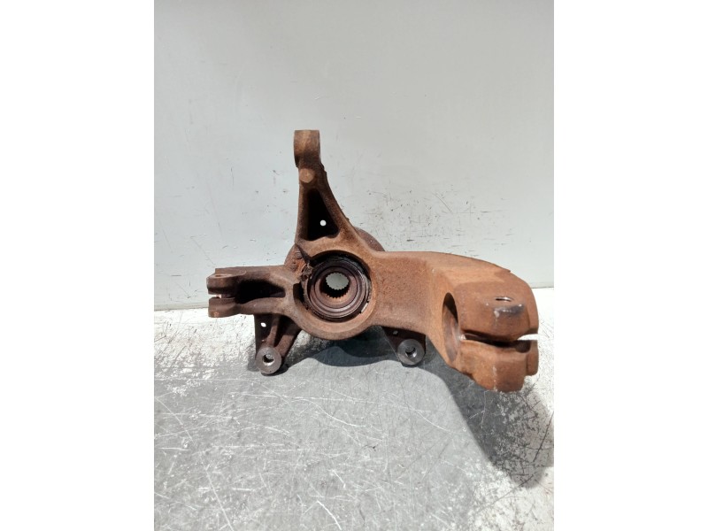 Recambio de mangueta delantera izquierda para renault megane ii berlina 5p referencia OEM IAM   