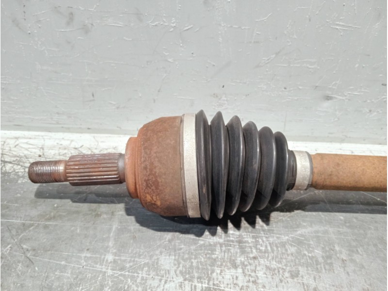 Recambio de transmision delantera derecha para renault megane ii berlina 5p referencia OEM IAM 8200790517 EBJ95BT128 