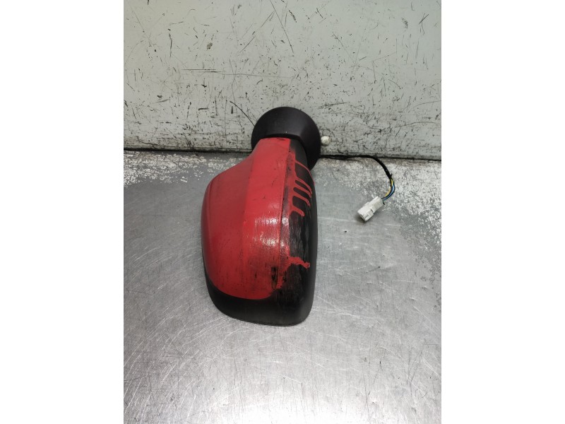 Recambio de retrovisor derecho para dacia sandero referencia OEM IAM ELÉCTRICO 1 ENCHUFE 5 PINES