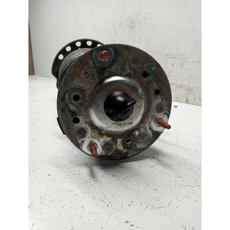 Recambio de amortiguador trasero derecho para land rover freelander (lr2) 2.2 td4 referencia OEM IAM 6H5218080AE  