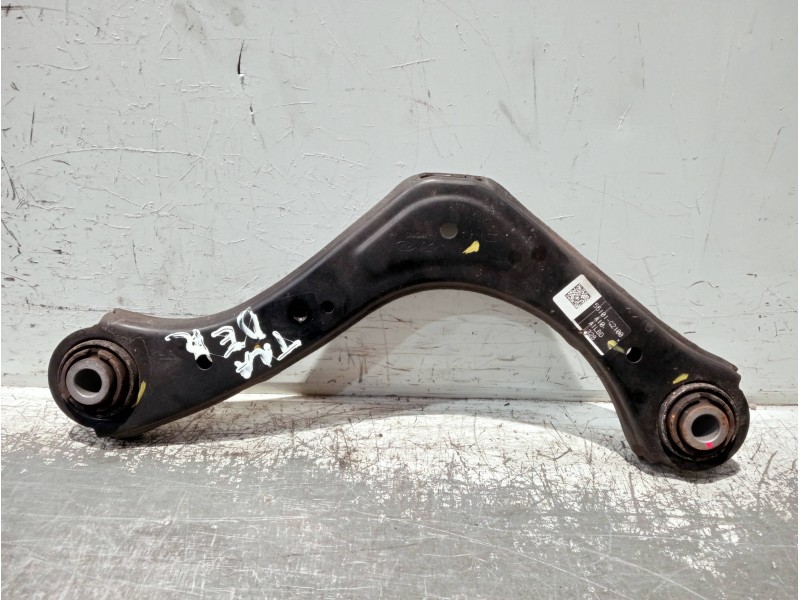Recambio de brazo suspension superior trasero derecho para hyundai ioniq referencia OEM IAM 55101G2100  