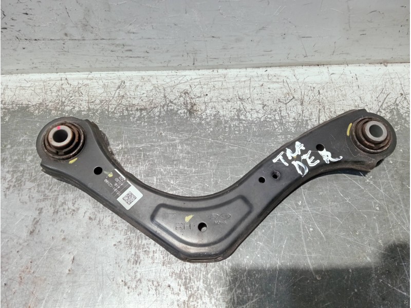 Recambio de brazo suspension superior trasero derecho para hyundai ioniq referencia OEM IAM 55101G2100  