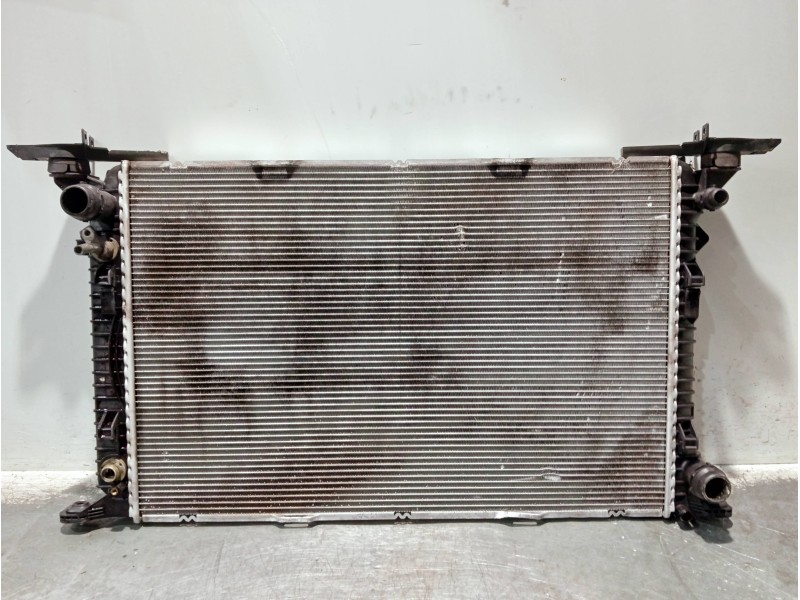 Recambio de radiador agua para audi a4 ber. (b8) referencia OEM IAM 8K0121251Q 507702AH6 VP7TBH8005DE