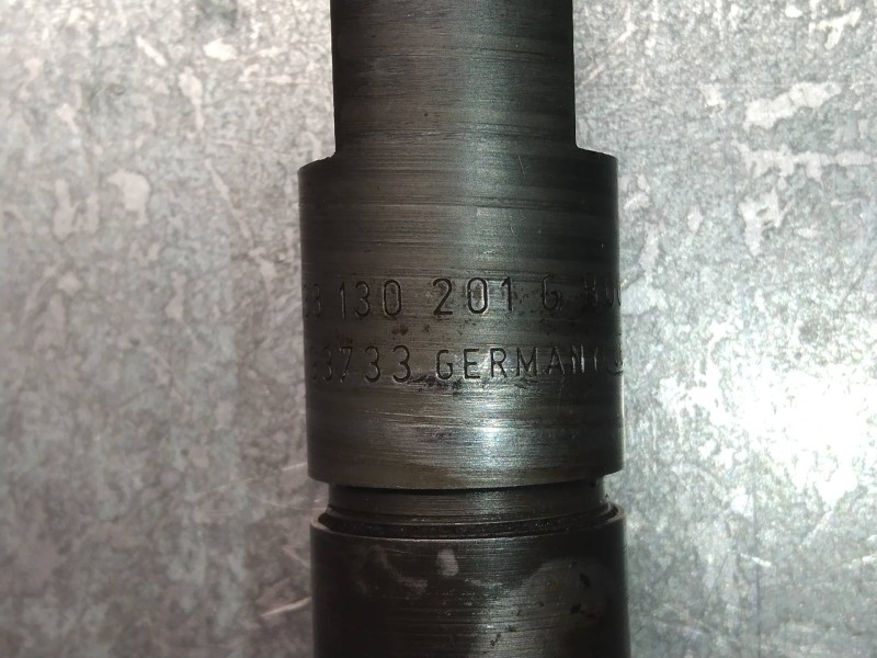 Recambio de inyector para seat ibiza (6k1) stella referencia OEM IAM 038130201G 0432193733 