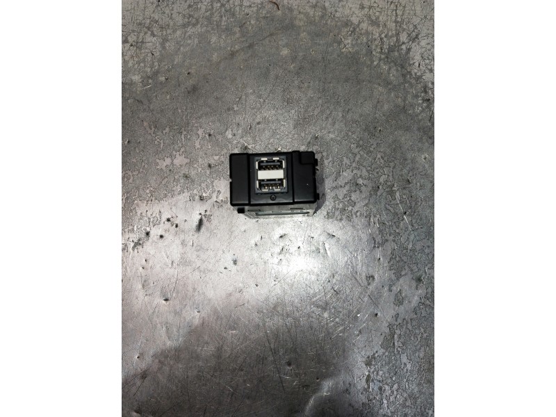 Recambio de modulo electronico para volvo v60 familiar referencia OEM IAM 31407038 A2C7572930100 