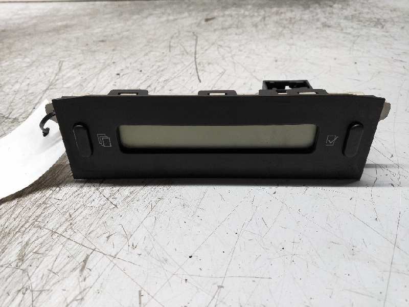 Recambio de pantalla multifuncion para citroen c3 1.4 hdi 16v sx referencia OEM IAM 9647409477 216694657 B00