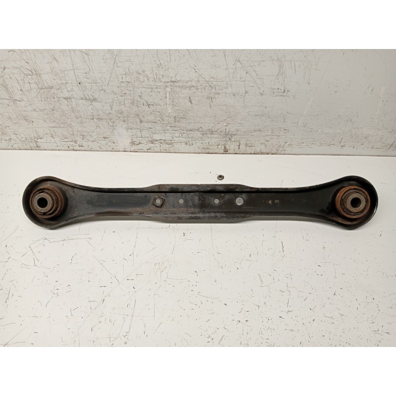 Recambio de brazo suspension superior trasero derecho para land rover freelander (lr2) 2.2 td4 referencia OEM IAM 5A994BL2L7A  