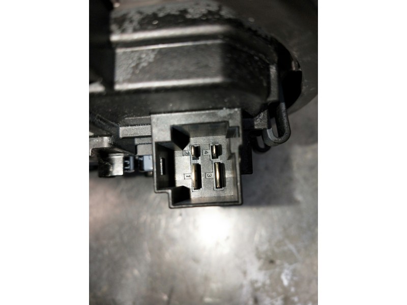 Recambio de motor calefaccion para volvo v60 familiar referencia OEM IAM 0130309504 F011500123 