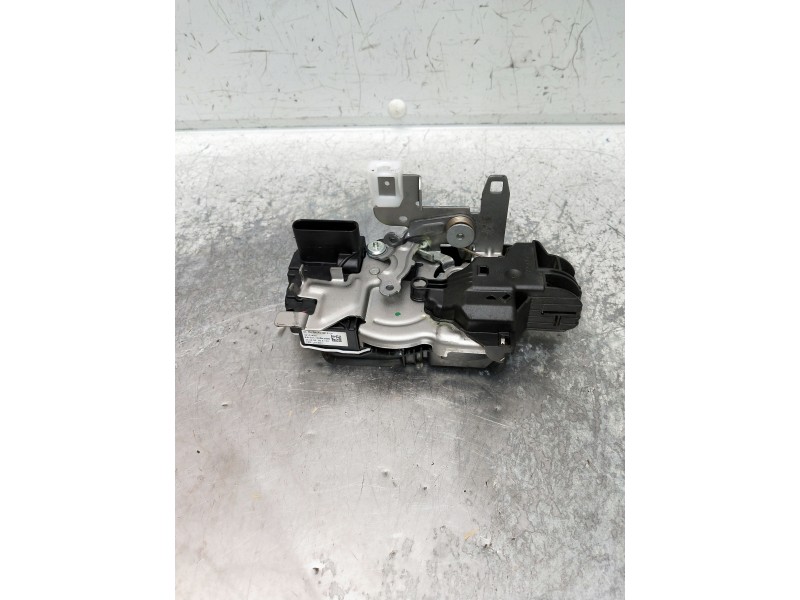 Recambio de motor cierre centralizado trasero derecho para volvo v60 familiar referencia OEM IAM 32131413  5P