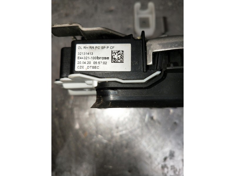 Recambio de motor cierre centralizado trasero derecho para volvo v60 familiar referencia OEM IAM 32131413  5P