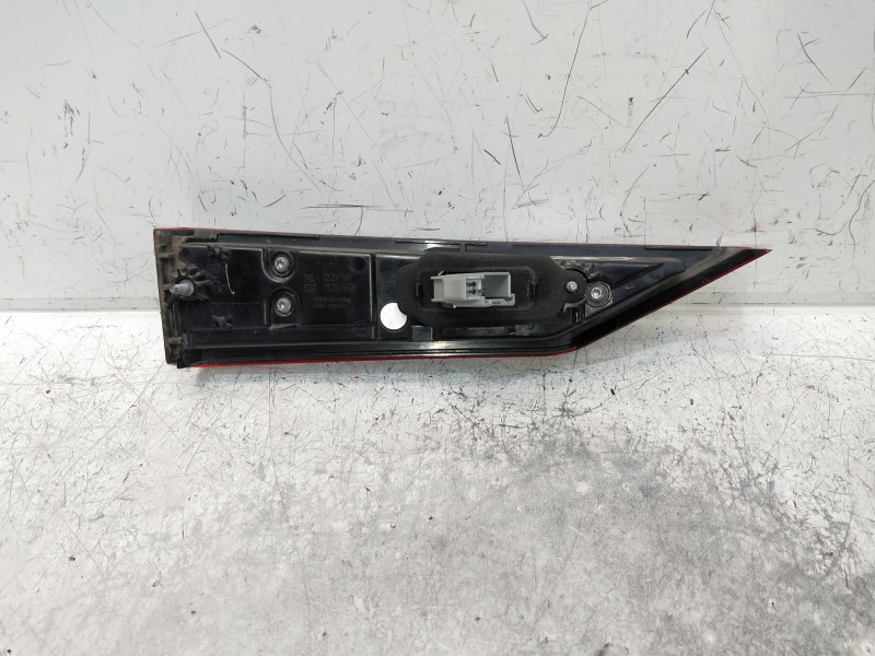 Recambio de piloto trasero derecho interior para volvo v60 familiar referencia OEM IAM 32228905 20042801838 