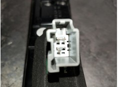 Recambio de piloto trasero derecho interior para volvo v60 familiar referencia OEM IAM 32228905 20042801838  2