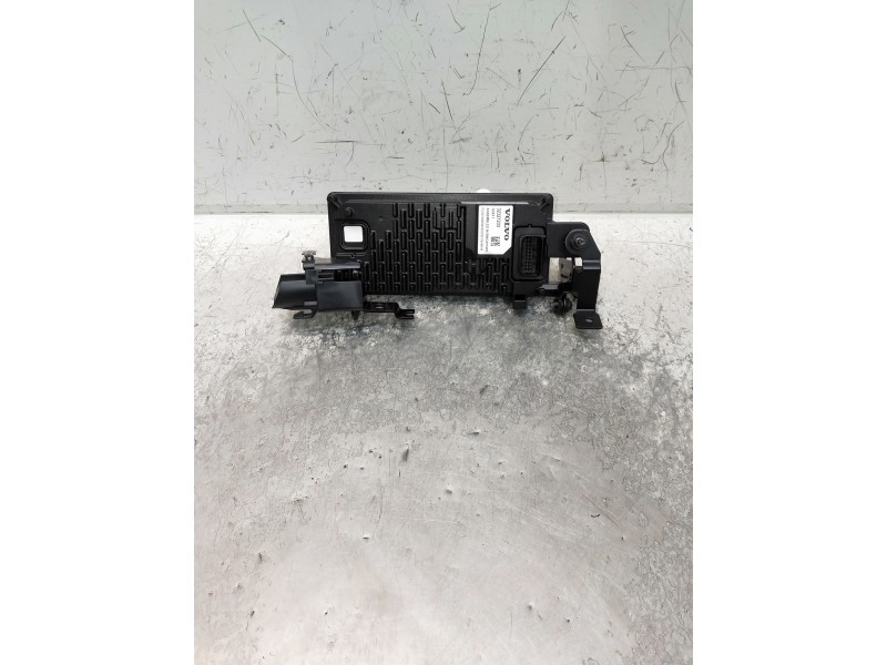 Recambio de modulo electronico para volvo v60 familiar referencia OEM IAM 32327233  