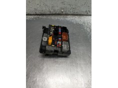 Recambio de caja reles / fusibles para citroen c4 picasso referencia OEM IAM 9664705880  