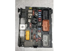 Recambio de caja reles / fusibles para citroen c4 picasso referencia OEM IAM 9664705880   2