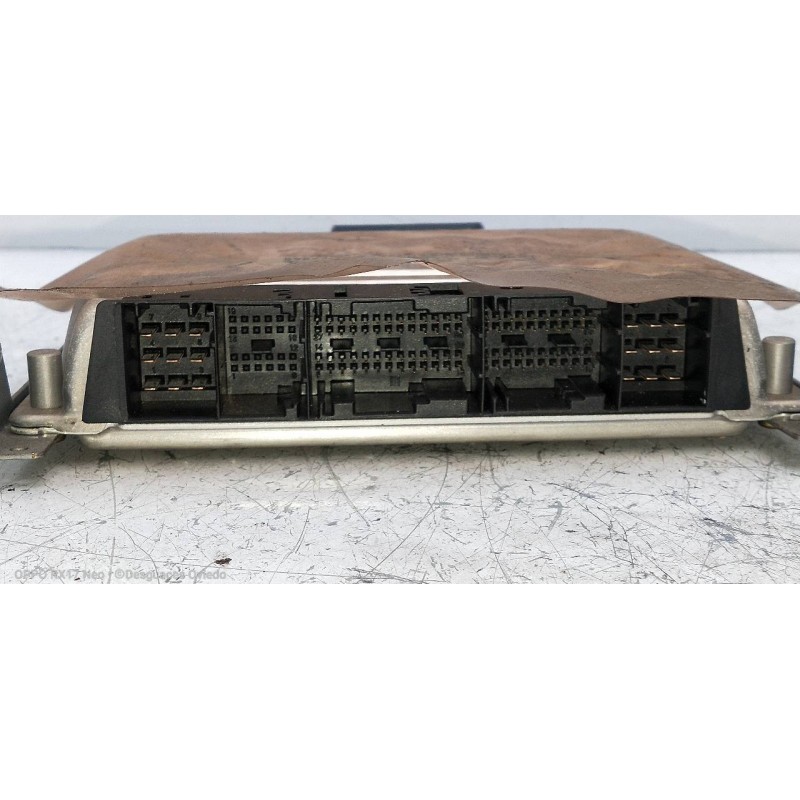 Recambio de centralita motor uce para toyota yaris (ncp1/nlp1/scp1) 1.4 d-4d linea luna referencia OEM IAM 0281010563 4079180023